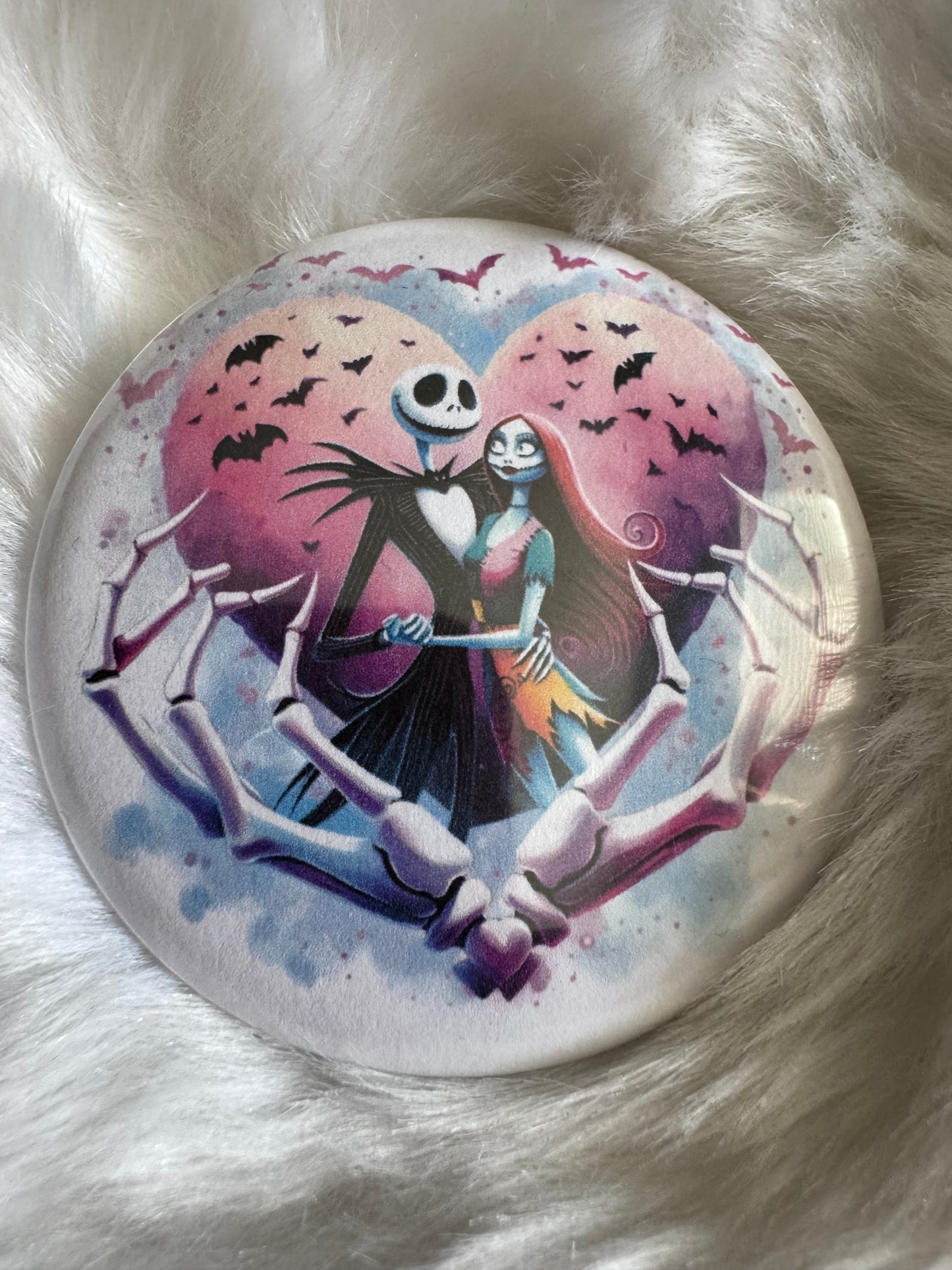 Buttons/Pins-Spooky Love